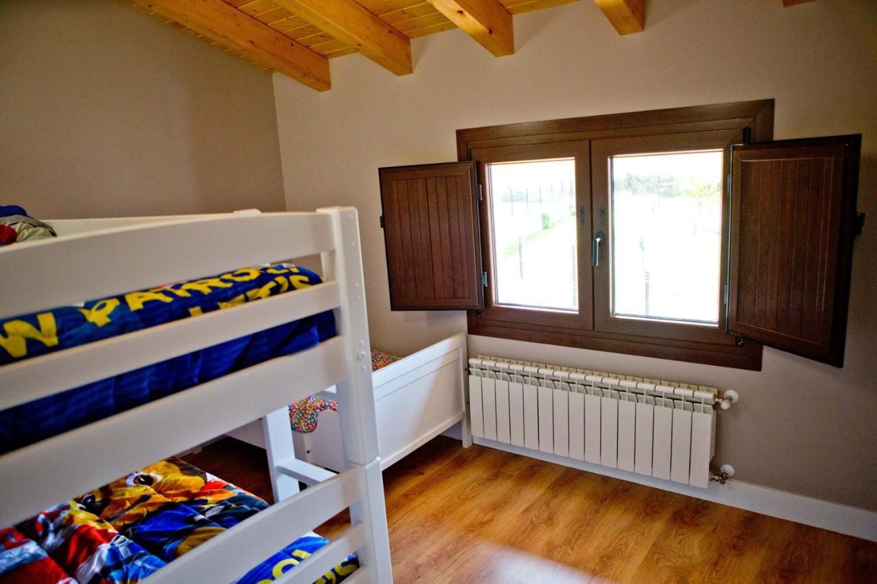 Ca Roxa Villa Pravia Bagian luar foto